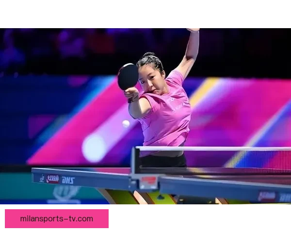 王曼昱逆转申裕斌夺胜握拳庆祝马琳指天对手笑容满面