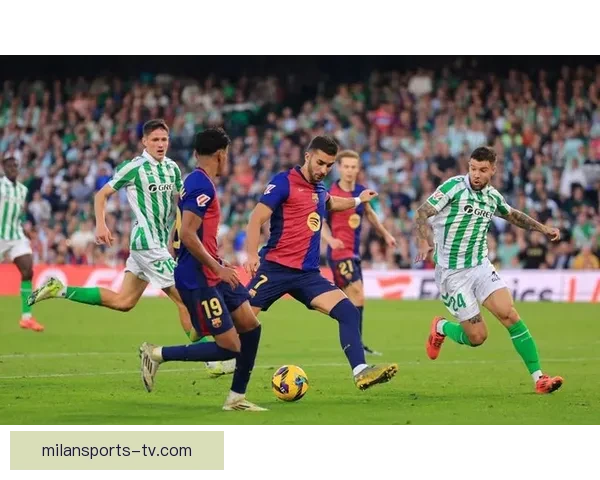 西蒙尼联赛轮换隐藏锋芒剑指欧冠强势复仇巴萨上演战术博弈巅峰对决